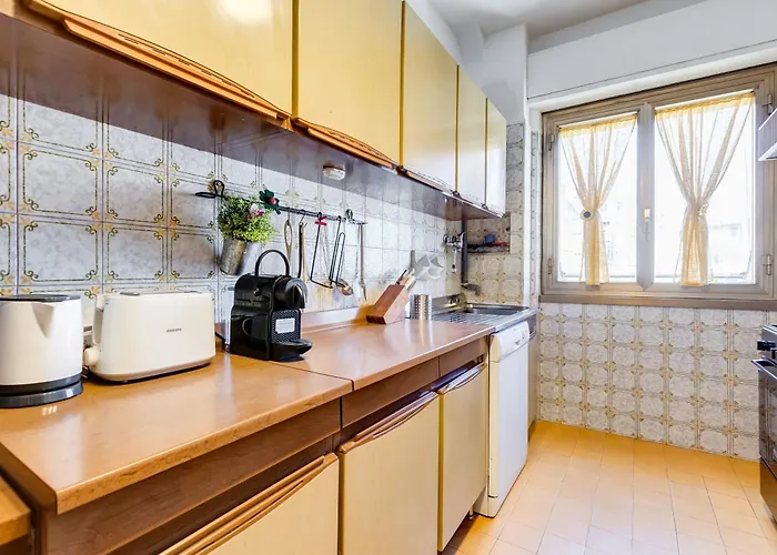 Apartment The Pope's Oasis Near Trastevere And Historical Center Rom